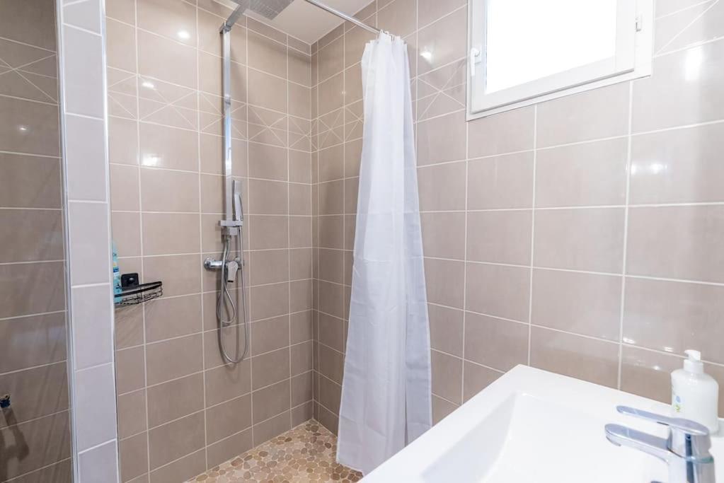 Studio Cozy Proche De L'Aeroport Cdg Ле-Тіє Екстер'єр фото